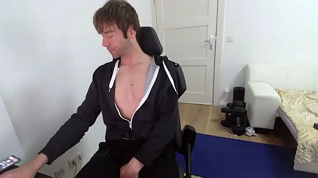 fit ass 2021 online show from June 16, 10:06 am
