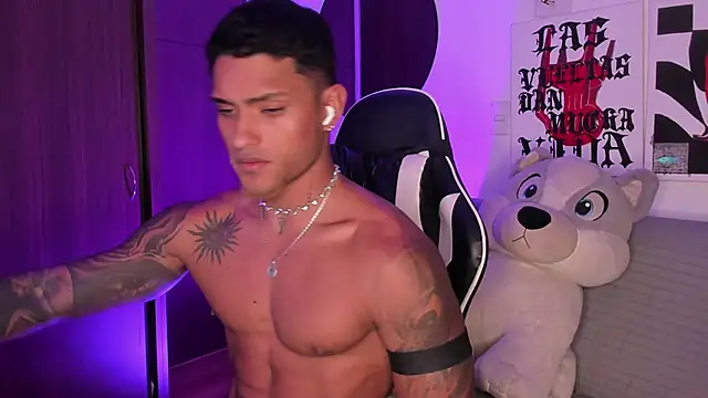 Alessandro Vanni online show from June 19, 12:16 am