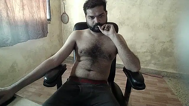 Snapshot of mynastyfuckerr chatting on February 6, 9:32 am mynastyfuckerr online show from February 6, 9:32 am