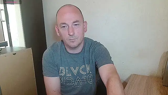 Johan   Barker online show from April 22, 11:59 am