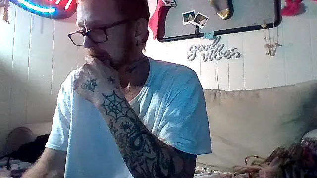 Snapshot of CLoSpunkmeyer69 chatting on March 2, 10:47 am CLoSpunkmeyer69 online show from March 2, 10:47 am