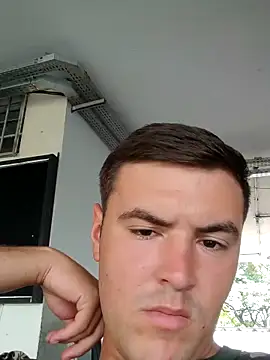 urielpereira online show from February 16, 6:17 pm