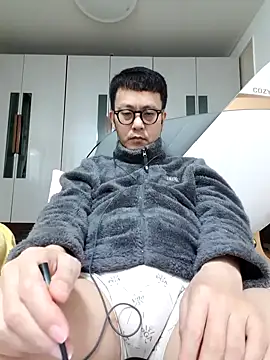 Snapshot of Ssk10N chatting on March 3, 11:06 am Ssk10N online show from March 3, 11:06 am