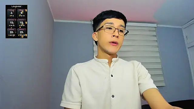 tom Howard online show from October 24, 3:19 am