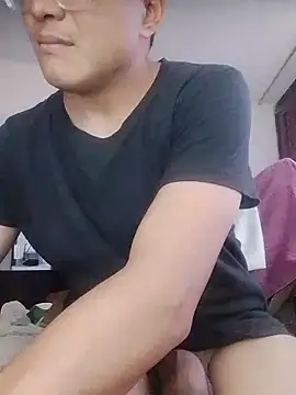 Mghty-cockl88 online show from April 25, 2:36 pm