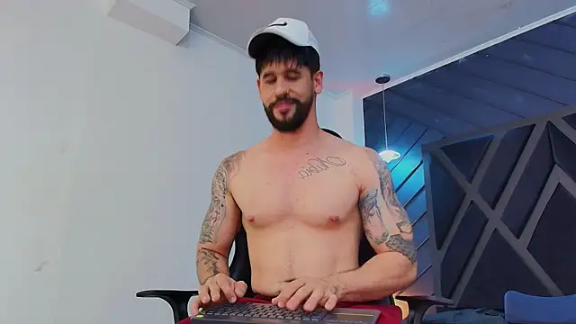 Petesevans online show from April 27, 11:21 pm