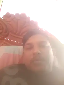 ari7777de online show from December 2, 4:15 am