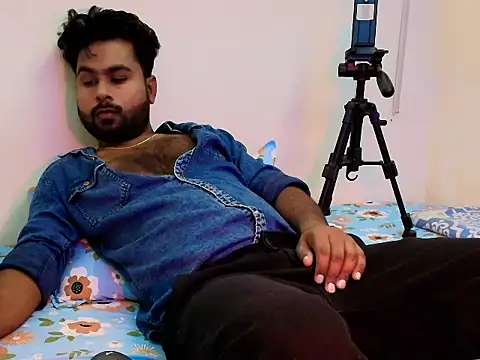 SHENOY3 online show from June 10, 7:03 pm