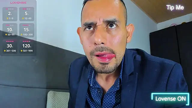 Snapshot of jhonyalzate2 chatting on October 4, 4:28 am jhonyalzate2 online show from October 4, 4:28 am