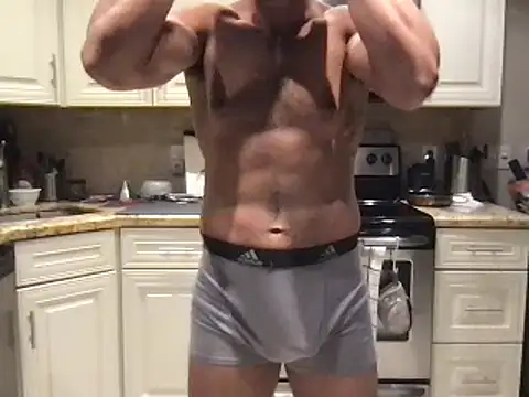 Snapshot of BigGuyMuscle chatting on February 19, 4:55 am BigGuyMuscle online show from February 19, 4:55 am
