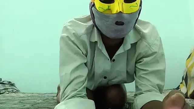 PrabV0319 online show from April 1, 8:27 am