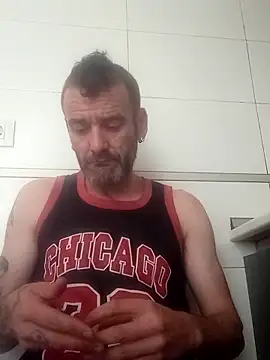raulacab online show from May 11, 6:26 am