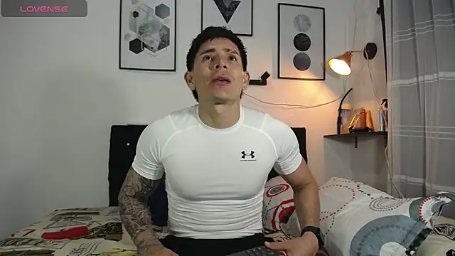 thomas hot369 online show from April 7, 1:05 am