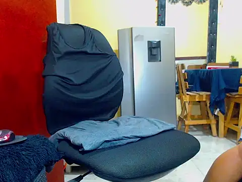 Snapshot of JABSCOTT chatting on October 18, 8:03 pm JABSCOTT online show from October 18, 8:03 pm