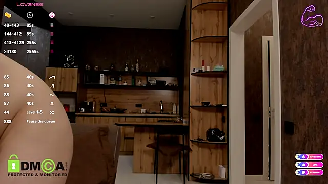 Model Mike online show from December 20, 10:55 am