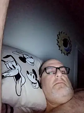 PaulBear777 online show from February 14, 12:00 pm