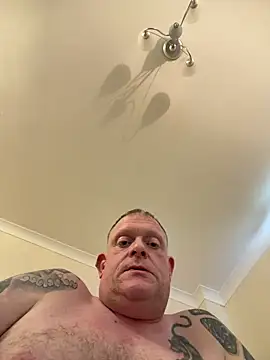 Dannyboy1430 online show from April 26, 5:27 am