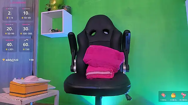 Snapshot of Ricardo_1998 chatting on October 30, 4:36 am Ricardo 1998 online show from October 30, 4:36 am