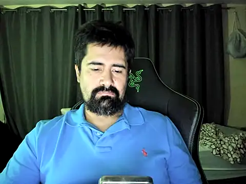 VonDoomdelToro online show from November 2, 6:06 am