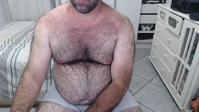 MysterBearMG online show from April 20, 11:18 pm