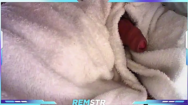 Snapshot of Remstr chatting on October 5, 8:02 pm Remstr online show from October 5, 8:02 pm