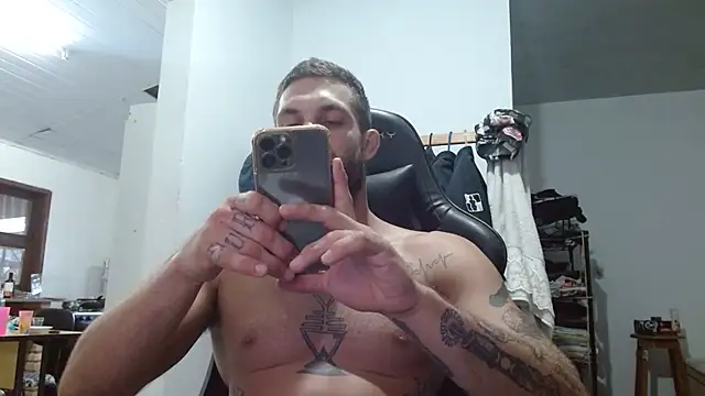 Snapshot of surfdog_95 chatting on February 27, 9:04 pm surfdog 95 online show from February 27, 9:04 pm