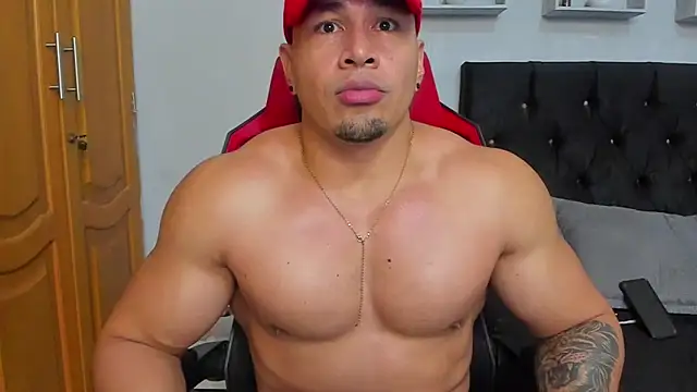 tyler hank01 online show from June 25, 5:12 am