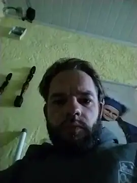 Williamxxt online show from May 19, 11:33 pm