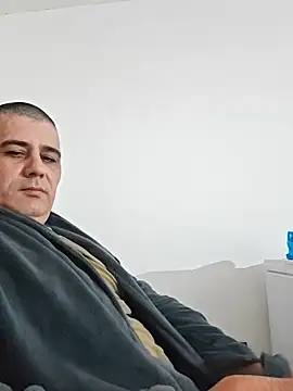 sile2000nou online show from May 21, 8:02 pm
