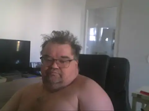 micke17340 online show from December 13, 12:17 pm