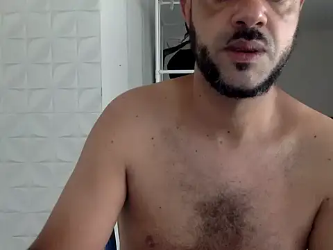 SMOKERBEASTBR online show from March 13, 2:03 pm