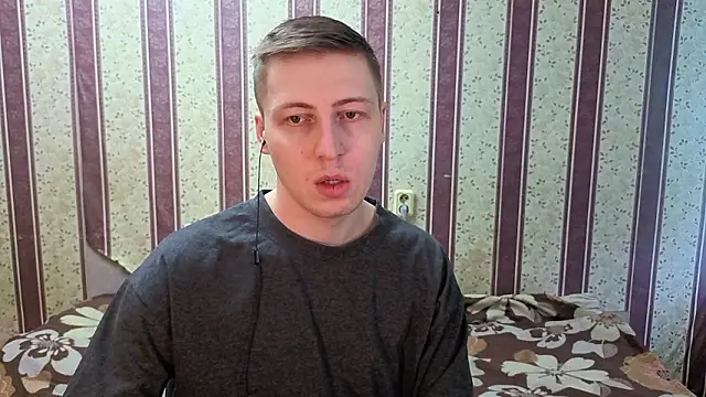 darienlarge online show from January 18, 10:06 am