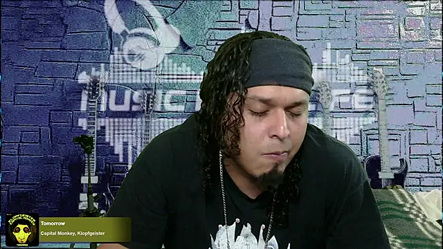 Snapshot of chino_roz chatting on January 21, 6:45 am chino roz online show from January 21, 6:45 am
