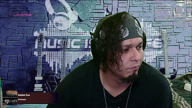 Snapshot of chino_roz chatting on March 5, 9:16 am chino roz online show from March 5, 9:16 am