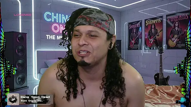 Snapshot of chino_roz chatting on October 21, 8:39 am chino roz online show from October 21, 8:39 am