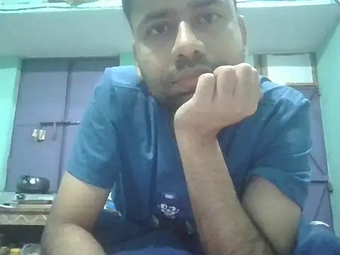 Desiboi4u online show from November 1, 2:21 pm