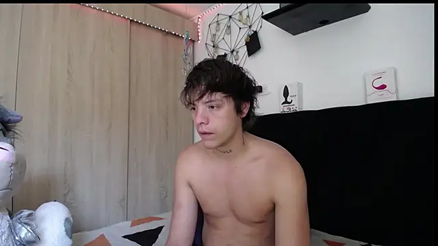 Santiago kiler online show from February 11, 2:22 pm