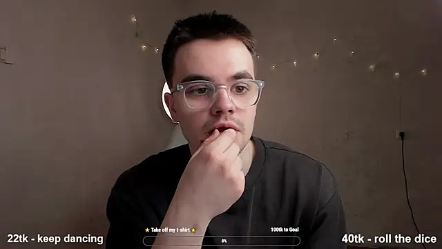 Snapshot of jame_flow chatting on February 25, 9:46 pm jame flow online show from February 25, 9:46 pm