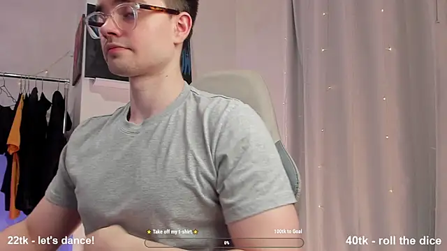 Snapshot of jame_flow chatting on March 13, 5:50 pm jame flow online show from March 13, 5:50 pm