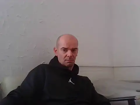 BadRec40 online show from March 18, 11:02 am