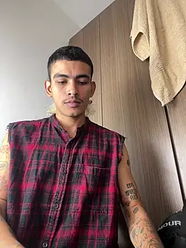 sorry-mom69 online show from April 24, 4:31 pm