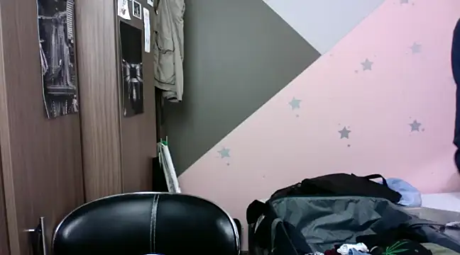 Snapshot of sorry-mom69 chatting on February 13, 6:59 pm sorry-mom69 online show from February 13, 6:59 pm
