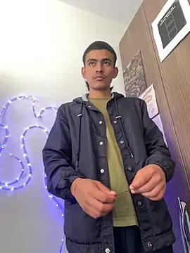 sorry-mom69 online show from November 26, 6:22 pm