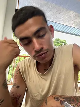 sorry-mom69 online show from January 18, 3:47 pm