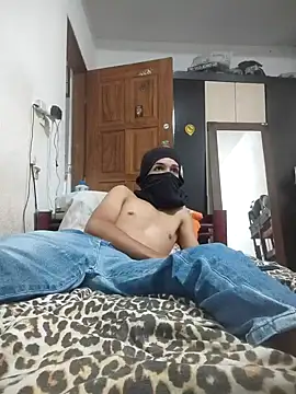 KleberL online show from January 18, 2:02 am