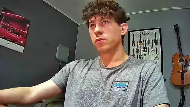 Snapshot of saint_not chatting on October 17, 1:26 pm saint not online show from October 17, 1:26 pm