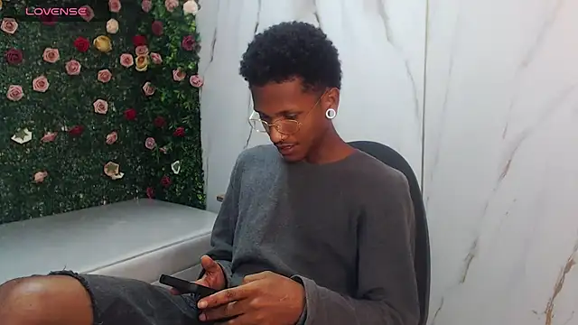 ManSant online show from April 18, 2:40 pm