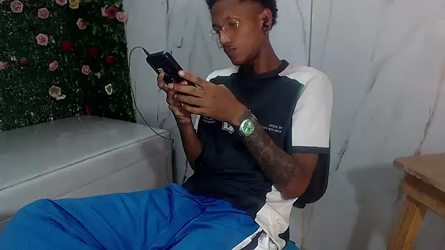 ManSant online show from April 28, 2:22 pm