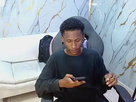 ManSant online show from March 5, 4:14 pm