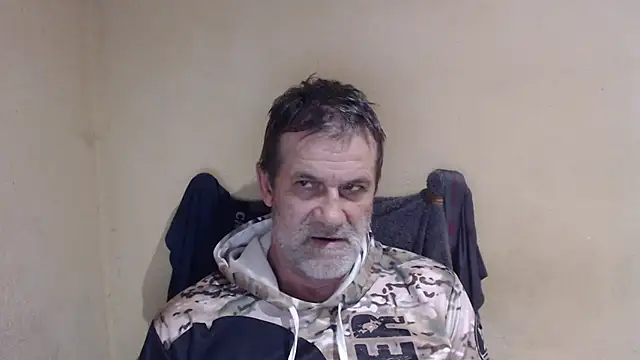 Snapshot of AlexNudo chatting on September 15, 7:26 pm AlexNudo online show from September 15, 7:26 pm